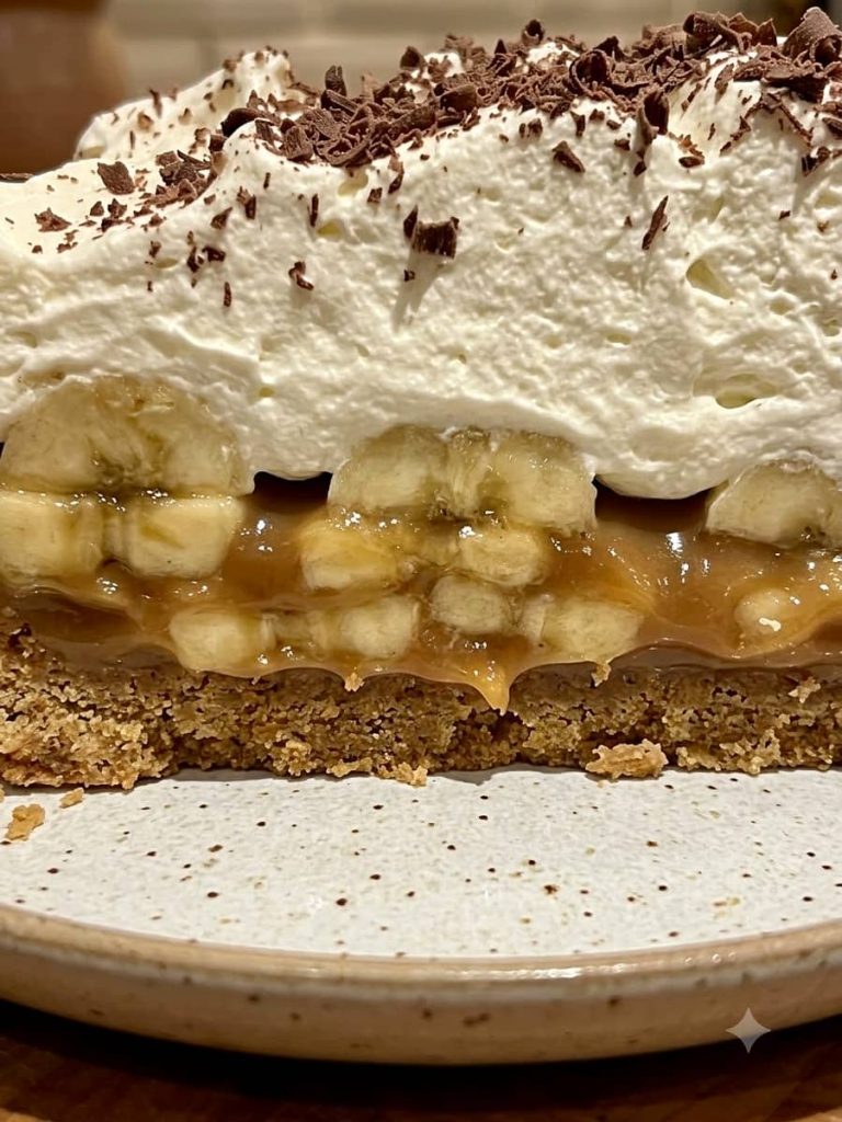 close up of banoffee pie